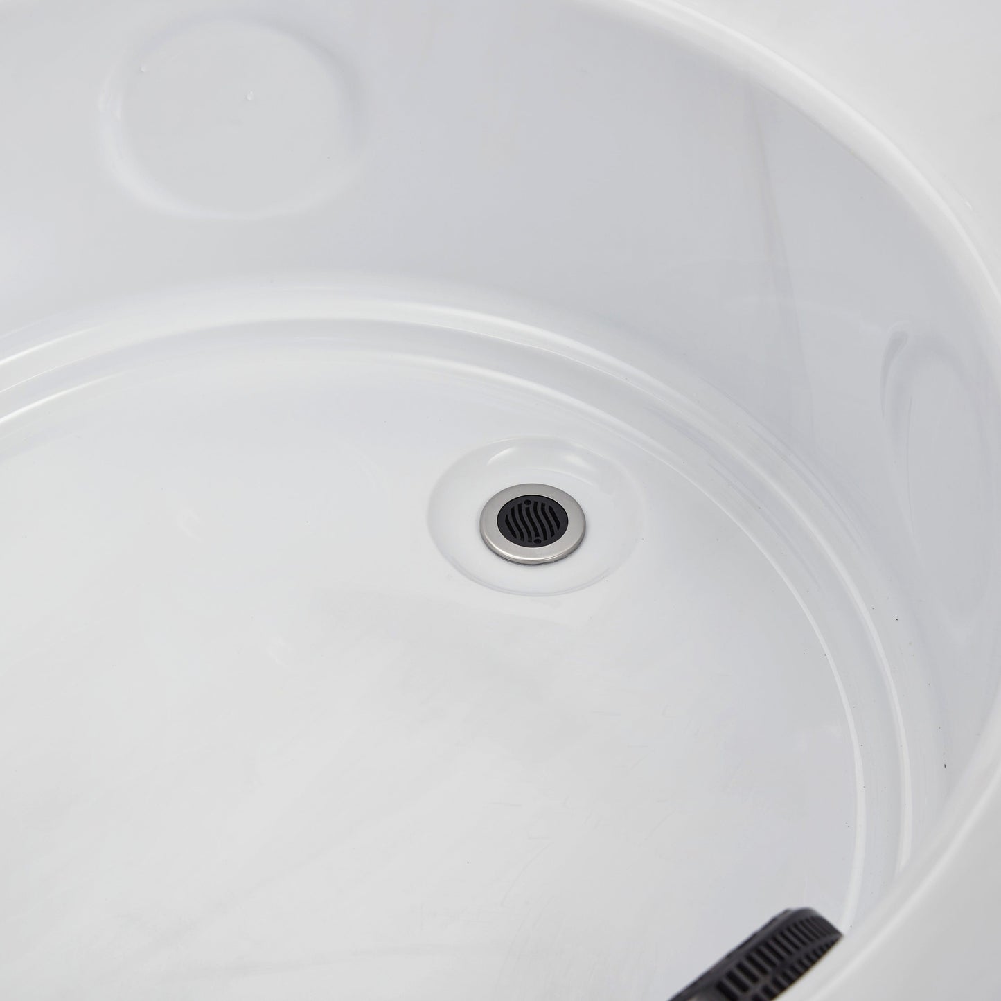 Luxury Spas Oscar Studio Series 6 Person Hot Tub (WS-007 CG) - Cloud Gray