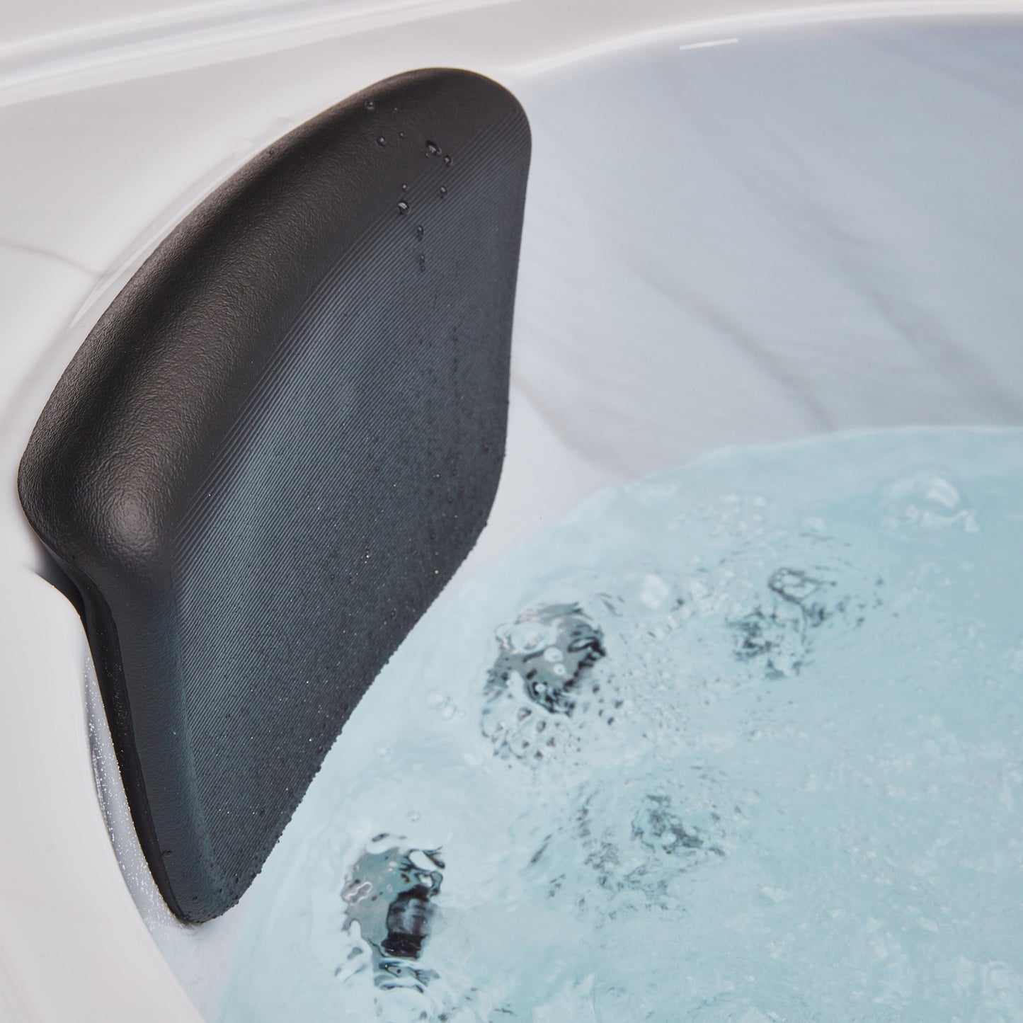 Luxury Spas Denali Studio Series 7-person Hot Tub (WS-299 CG) - Cloud Gray