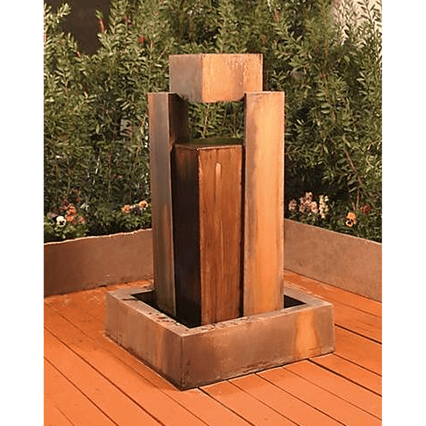 Gist Rocket Fountain 32W x 32D x 53H - G-RCKT