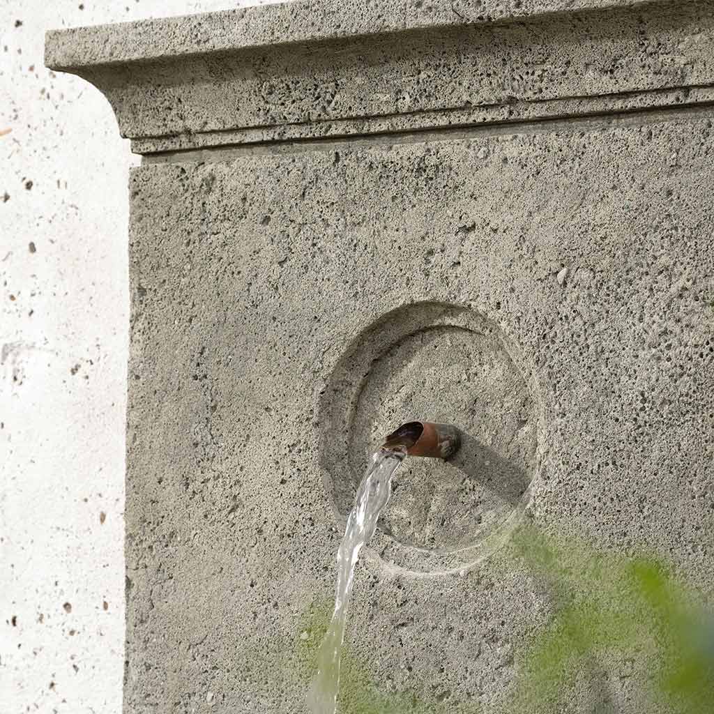 Campania International Arles Fountain - FT-385