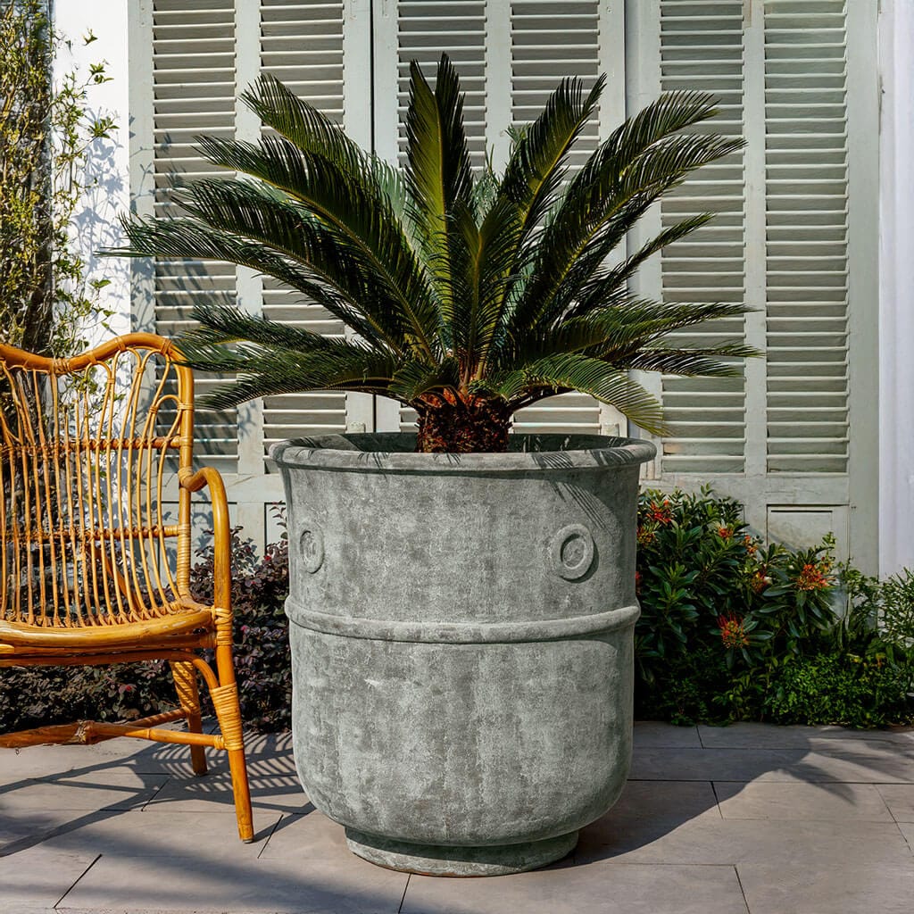Campania International St. Tropez Planter - Murano Nebbia - 7044-27300