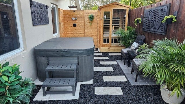 Luxury Spas Casey 3 Person Elite Series Hot Tub (WS-595 CG) - Cloud Gray