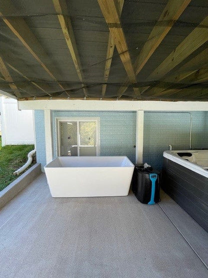 Luxury Spas USA All In Cold Plunge - White