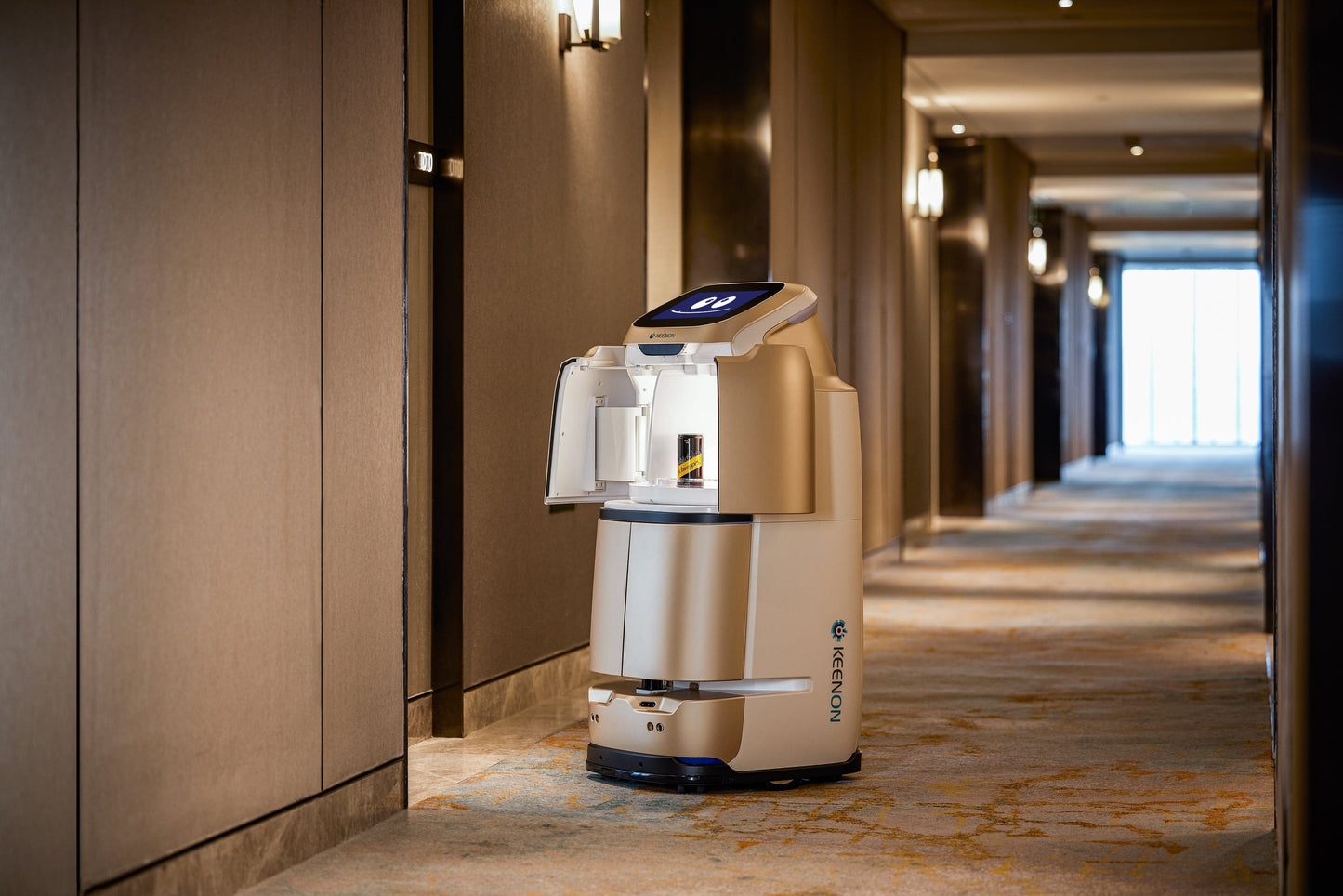 Keenon Robot Butlerbot W3 - For Private And Multi-floor Services