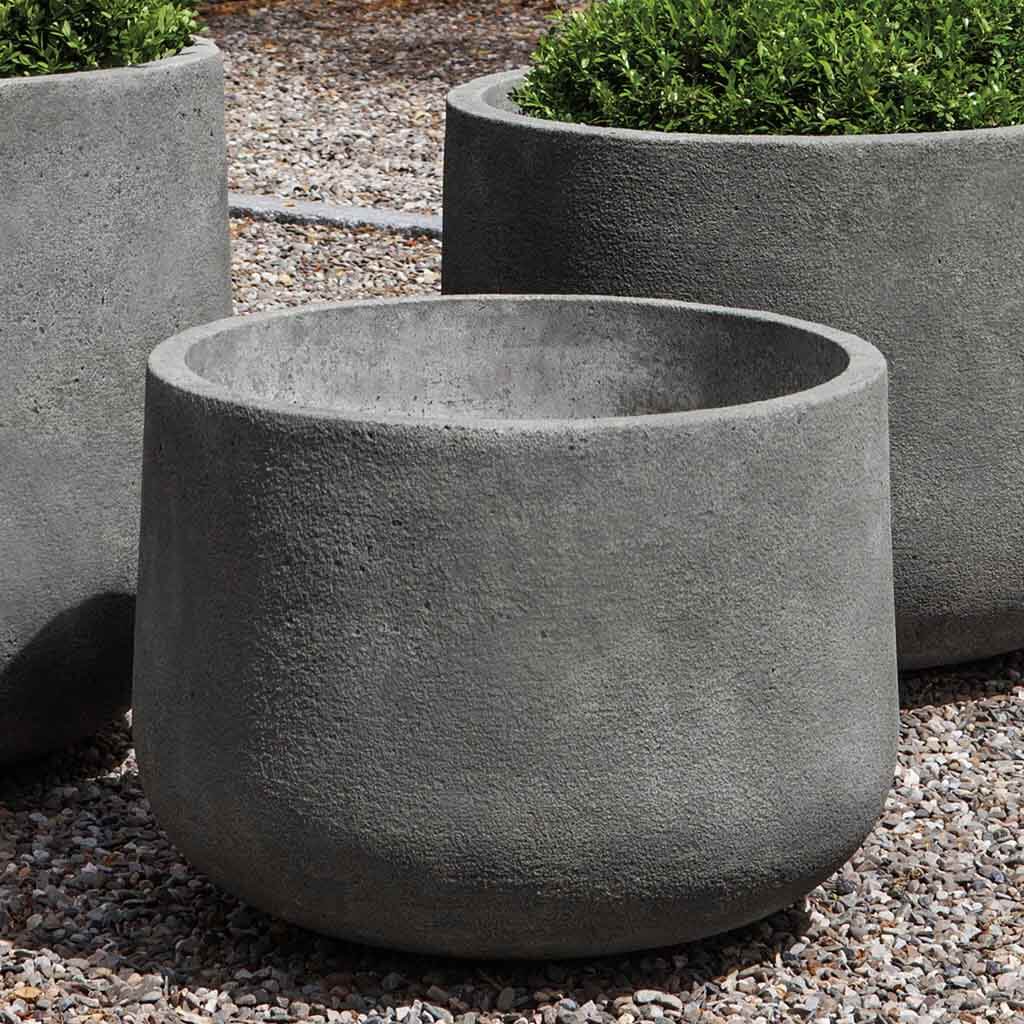 Campania International Tribeca Round Planter, XLG - P-855