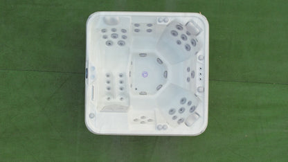 Luxury Spas Liberty 5-Person Hot Tub (WS-005) - Silver White Marble