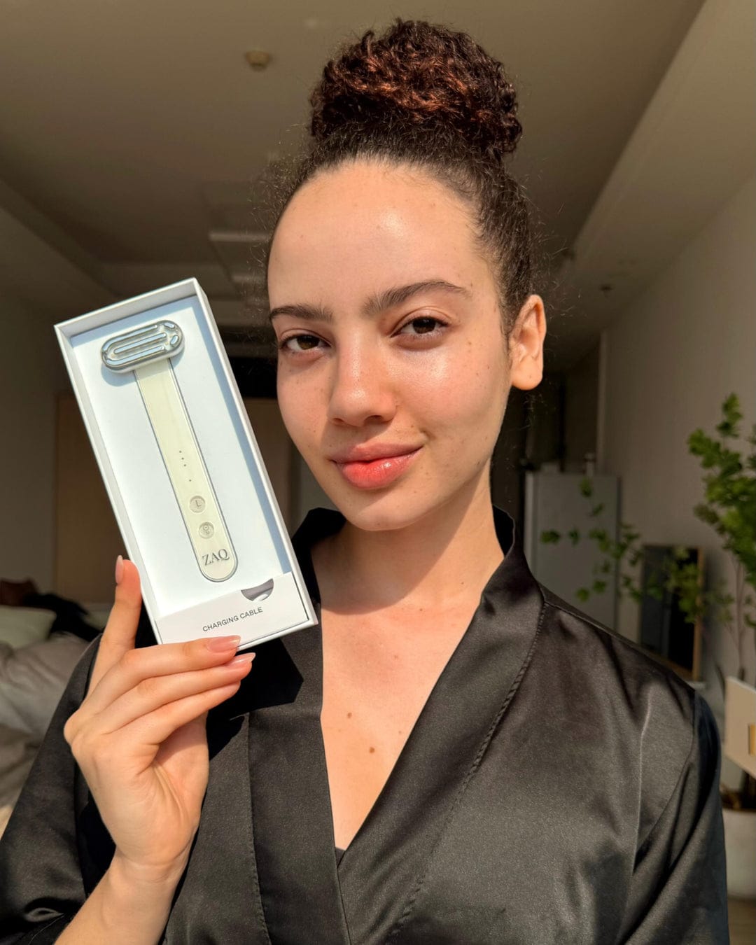 ZAQ Zayn 2.0 LED & Microcurrent 6-in-1 Facial Wand