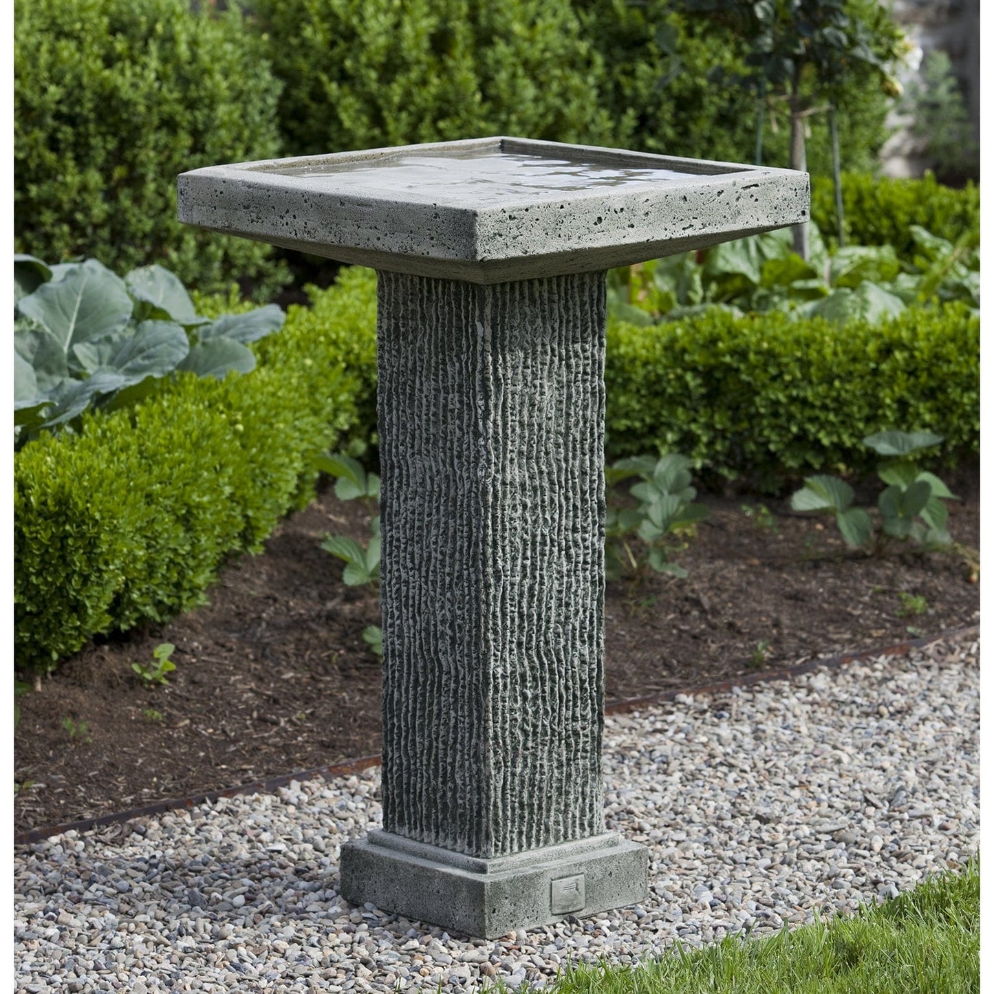 Campania International Reef Point Birdbath (1 pc) - B-130