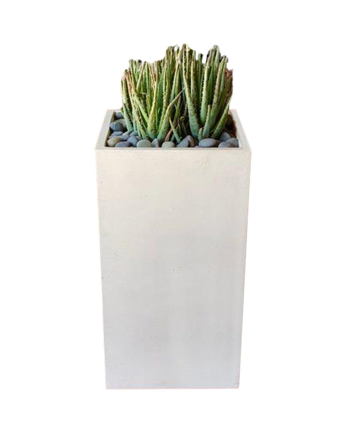 G-PIAZZA-PLT-MD GFRC Gist Piazza Planter Medium - 16W x 16D x 30H Gist